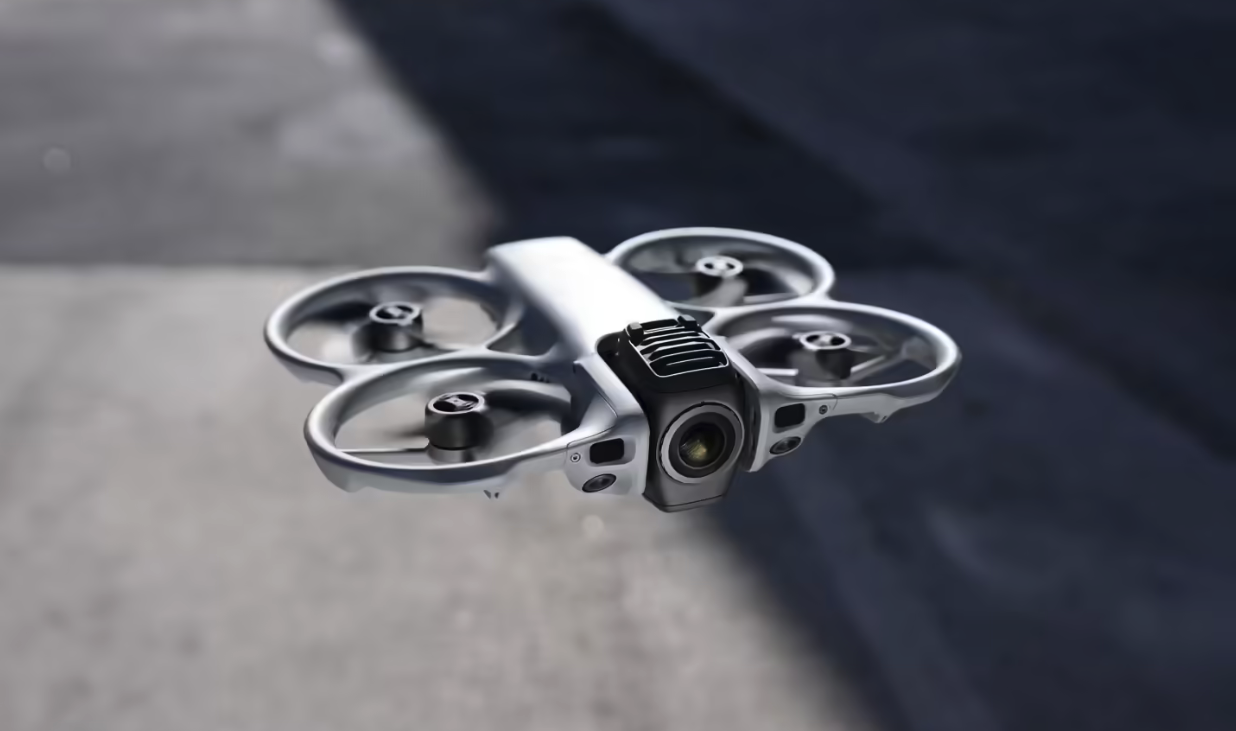 大疆正式发布首款8K全景旗舰无人机DJI Avata 360 2788元起售